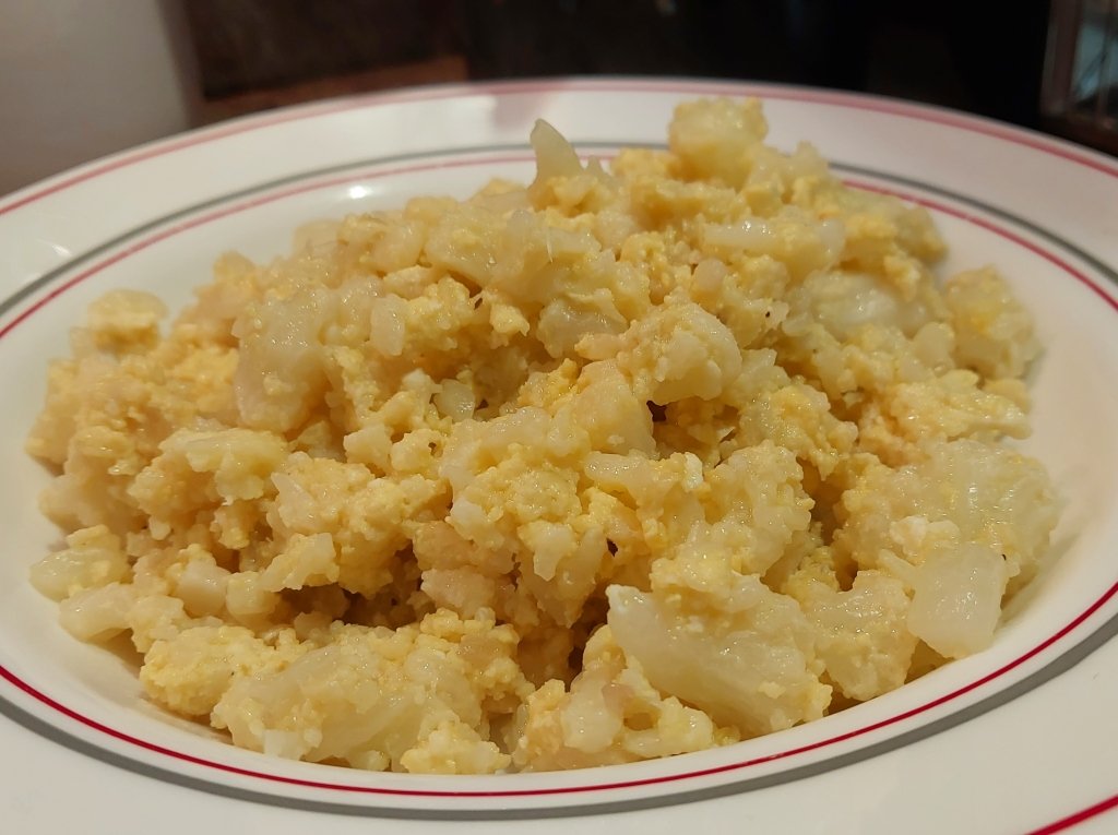 Receta de coliflor revuelta con huevos, una idea perfecta para cenar