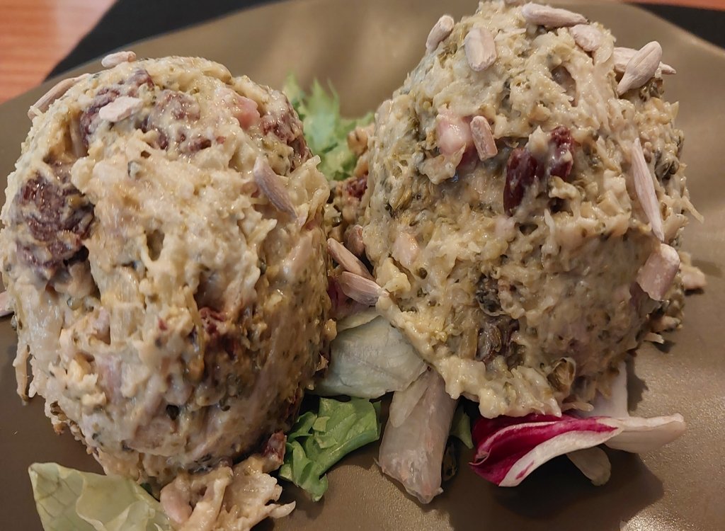 Receta de ensaladilla de hongos y frutos secos
